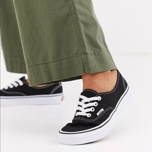 Vans Classic Sneakers women’s 8 men’s 6.5